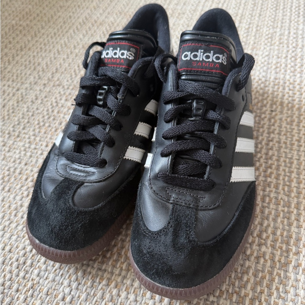 Adidas Samba Kid’s / Men's / Women’s // Black and White Classic Sneakers - Picture 5 of 9